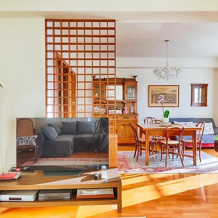 Guesthost - Ressmann 1 - 10 Min From Teatro Rossetti Apartment *