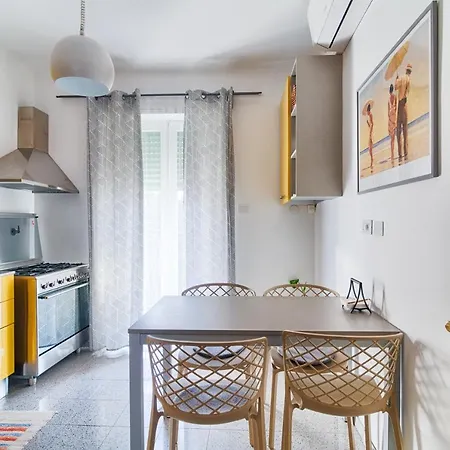 Guesthost - Ressmann 1 - 10 Min From Teatro Rossetti Трієст