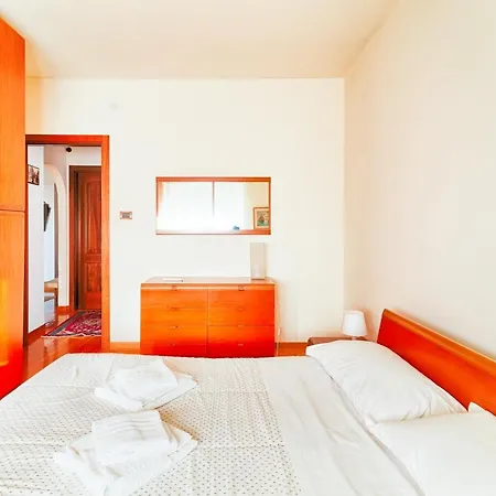 Guesthost - Ressmann 1 - 10 Min From Teatro Rossetti Apartament *