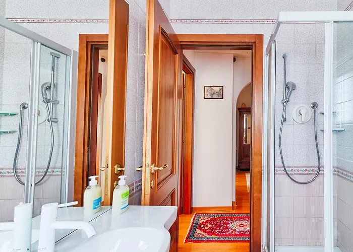 Apartment Guesthost - Ressmann 1 - 10 Min From Teatro Rossetti